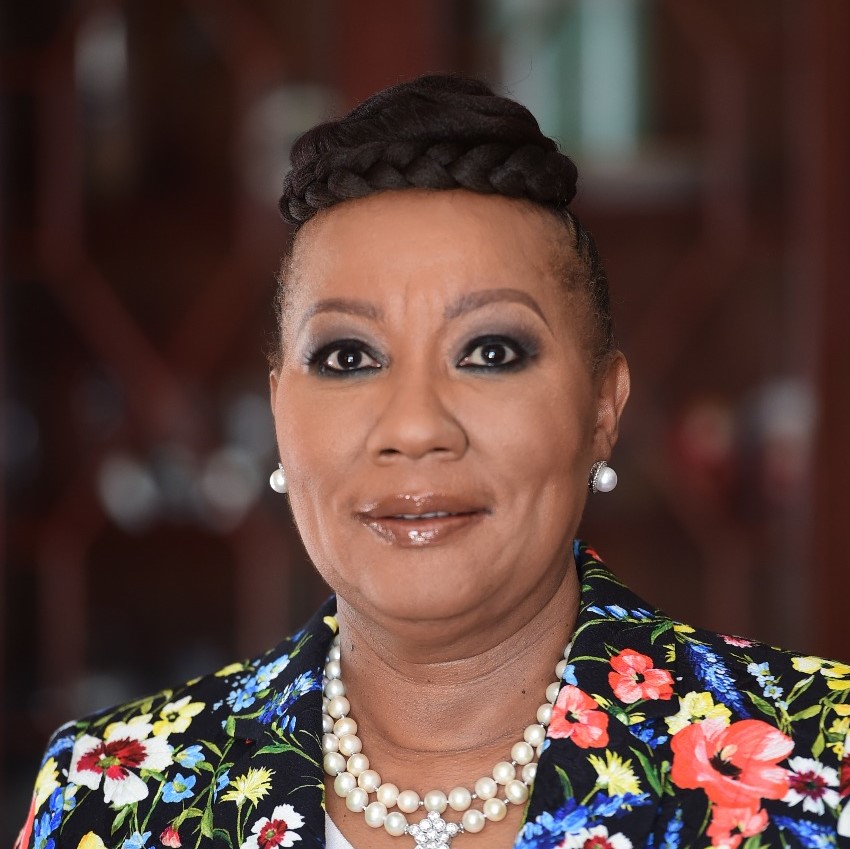 Dr. Anna Mokgokong